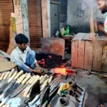 ঈদুল আযহা সামনে রেখে টুং টাং শব্দে ব্যস্ত সময় পার করছেন পঞ্চগড়ের কর্মকাররা