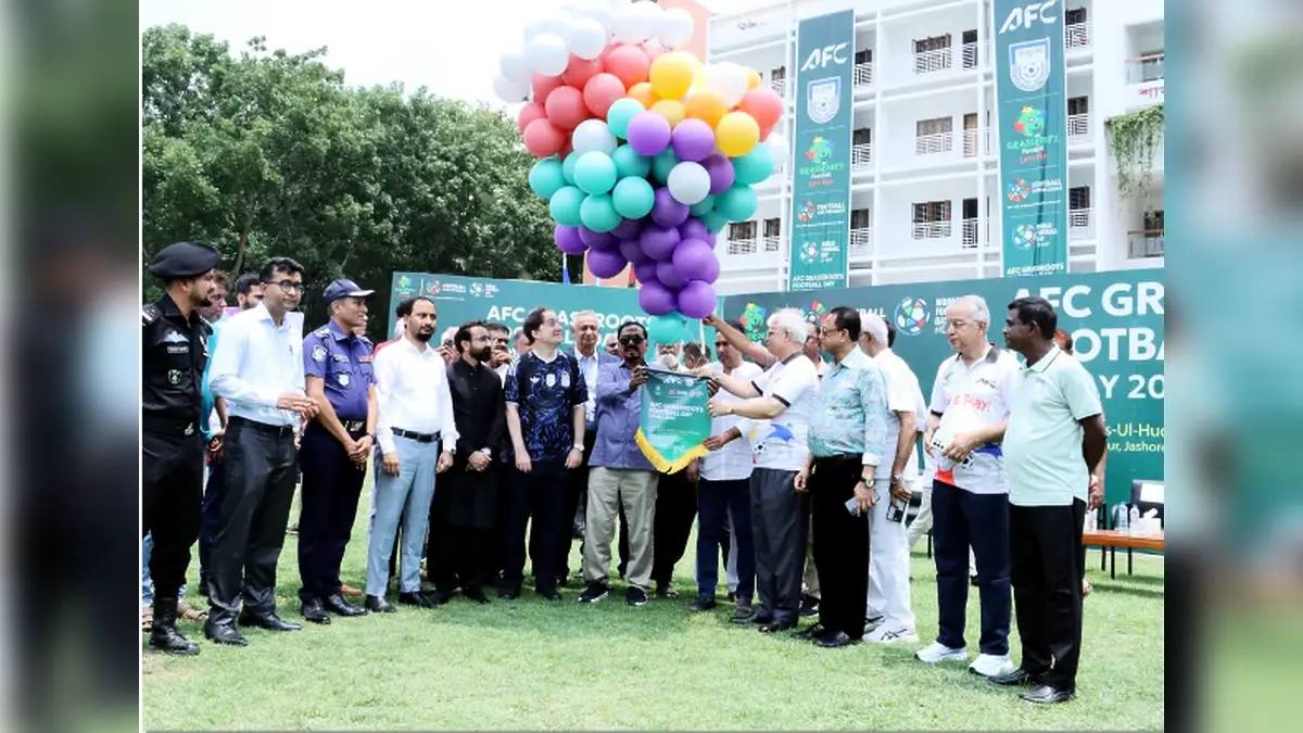 যশোরে এএফসি গ্রাসরুটস ফুটবল ডে ও বিশ্ব ফুটবল সপ্তাহের উদ্বোধন