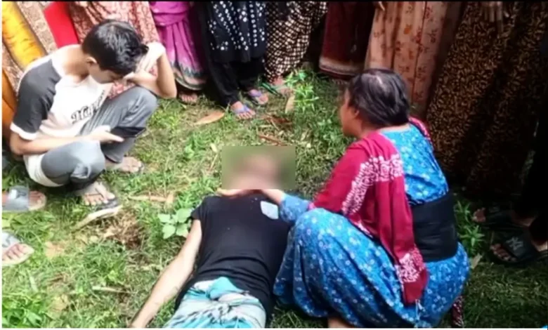 ঝিকরগাছায় যুবককে কুপিয়ে হত্যা, বাঁশবাগান থেকে লাশ উদ্ধার