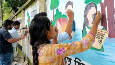 চট্টগ্রামে পুলিশি হামলার প্রতিবাদে জুলাই গ্রাফিতি পুনর্লিখন
