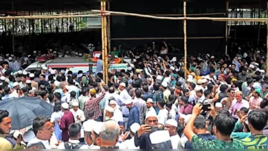 ‘জয় বাংলা’স্লোগানে স্লোগানে ইঞ্জিনিয়ার মোশাররফকে শেষ বিদায়