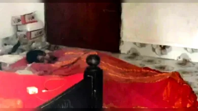 কাঁথা গায়ে দিয়ে ঘুমাচ্ছিলো তিন বোন, জানতো না বাবার হাতেই অপেক্ষা করছে মৃত্যু!