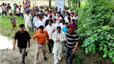 কমলনগরে জারির দোনা খাল পুনঃখনন কাজ পরিদর্শনে হুইপ নিজান