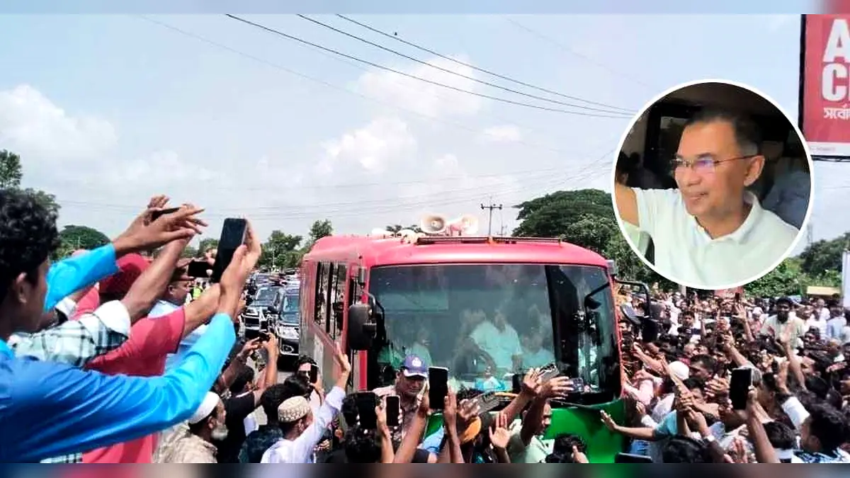 কুমিল্লায় পথে পথে নেতাকর্মীদের ভালোবাসায় সিক্ত প্রধানমন্ত্রী