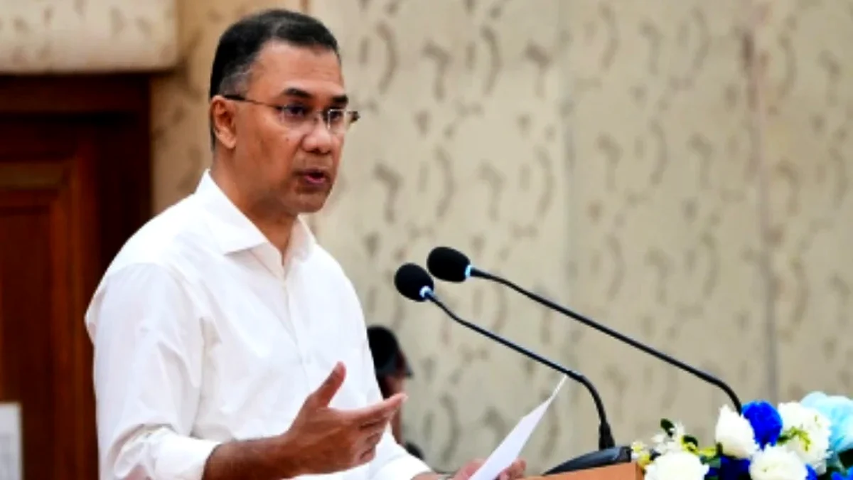 ‘মাননীয়’ বলার দরকার নেই, ঢাবি শিক্ষার্থীদের প্রধানমন্ত্রী