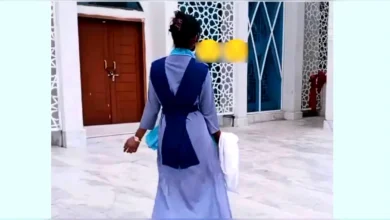 স্কুল ড্রেসে মসজিদে টিকটক করে টিসি পেল ছাত্রী