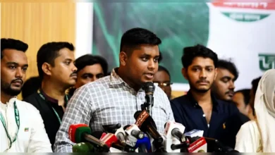অধিকার হরণকারীদের বিরুদ্ধে রাজপথেই জবাব দেওয়া হবে: হাসনাত আবদুল্লাহ