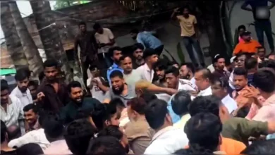 অটোরিকশার ধাক্কা: সালিশি বৈঠকে রণক্ষেত্র, আহত ২৫