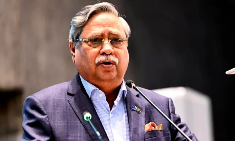 পুলিশ-জনগণের সম্পর্ক আরও দৃঢ় করার আহ্বান রাষ্ট্রপতির