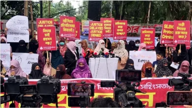 রামিসা হত্যাসহ নারী সহিংসতার প্রতিবাদে ছাত্রীসংস্থার মানববন্ধন