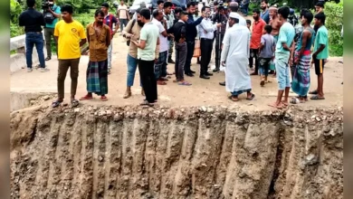 রাস্তা কেটে জঙ্গল সলিমপুরে র্যাবের ক্যাম্পে সন্ত্রাসীদের হামলা