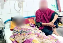 সালিশে কোলাকুলির সময় গোপনাঙ্গ চেপে ধরে হত্যাচেষ্টা