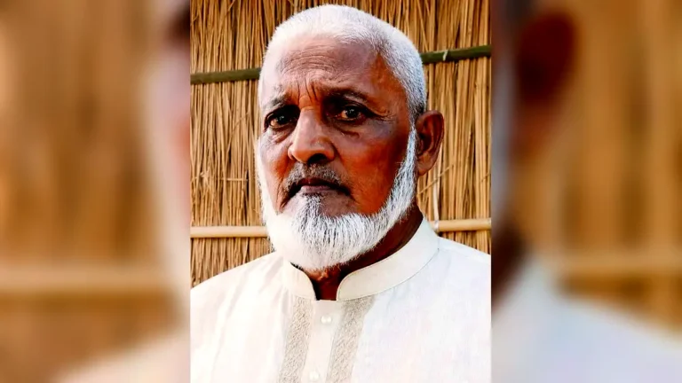 সলঙ্গা থানায় অভিযোগ লেখক টুনু আর নেই, চলে গেলেন না ফেরার পথে