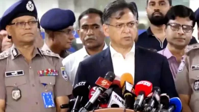 পুলিশের সার্বক্ষণিক নজরদারি: সড়ক ও পশুর হাটে স্বরাষ্ট্রমন্ত্রী