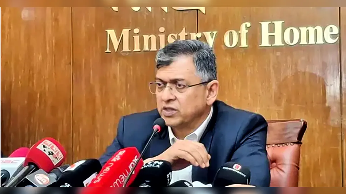 সড়ক-মহাসড়কে কোরবানির পশুর হাট নয়: স্বরাষ্ট্রমন্ত্রী