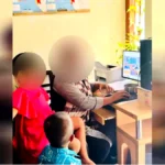 সরকারি অফিসকে বানিয়েছেন সংসার, বাচ্চা সামলান সহকারী