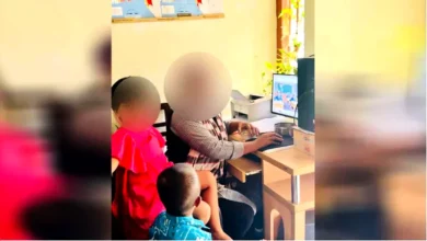 সরকারি অফিসকে বানিয়েছেন সংসার, বাচ্চা সামলান সহকারী