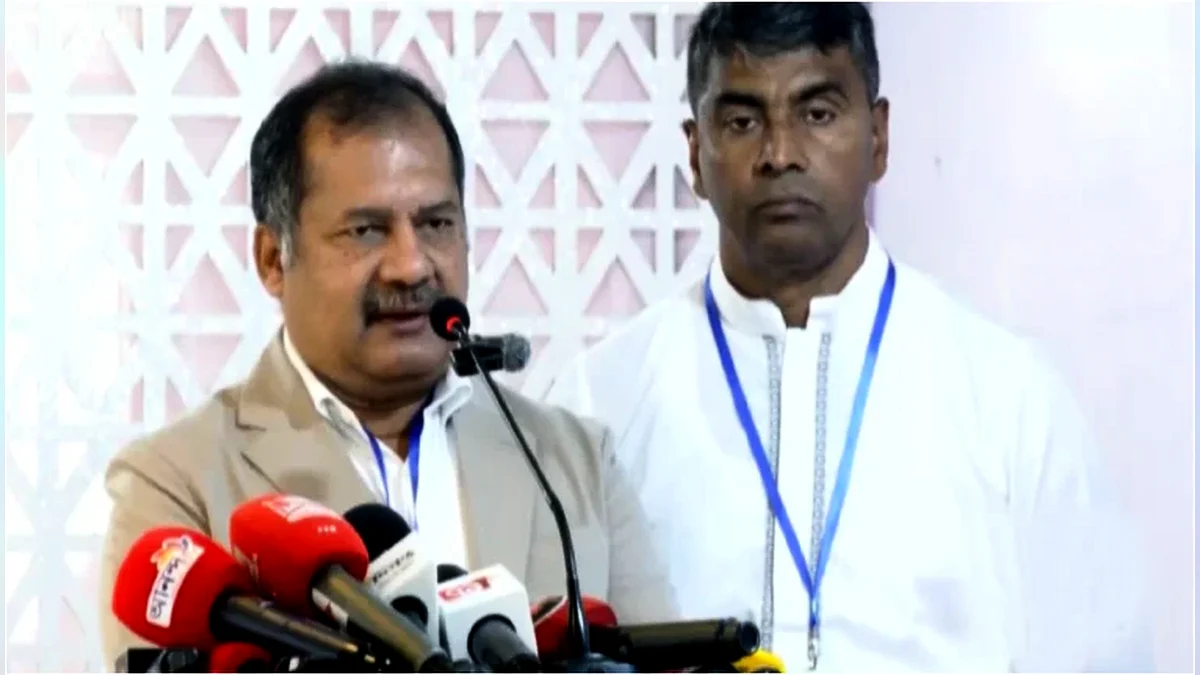 আ.লীগের ভঙ্গুর অর্থনীতির ভার আমাদের বহন করতে হচ্ছে: তথ্যমন্ত্রী