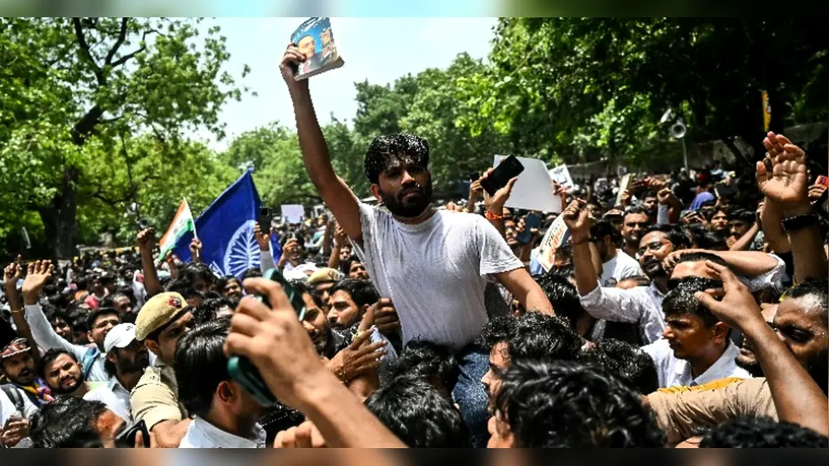 ভারতে নতুন করে আলোচনায় ইনকিলাব জিন্দাবাদ স্লোগান