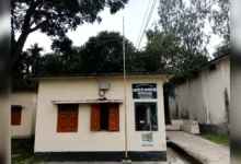ডিমলা খাদ্য গুদাম ও খাদ্য নিয়ন্ত্রক অফিসে জাতীয় পতাকা বিহীন, কর্মকর্তা অনুপস্থিত