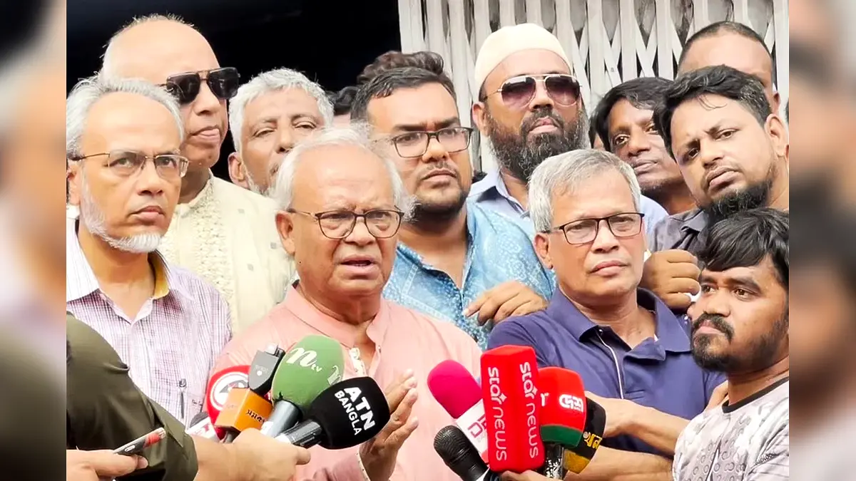 জনগণকে সঙ্গে নিয়ে সন্ত্রাসী কার্যক্রম রুখে দেয়া হবে : রিজভী