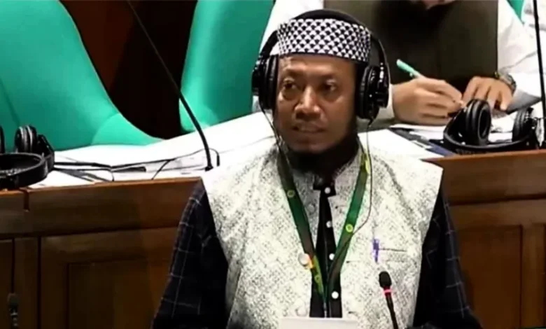লালনের মাজারে অনৈতিক চর্চার অভিযোগ আমির হামজার, চান বন্ধের উদ্যোগ
