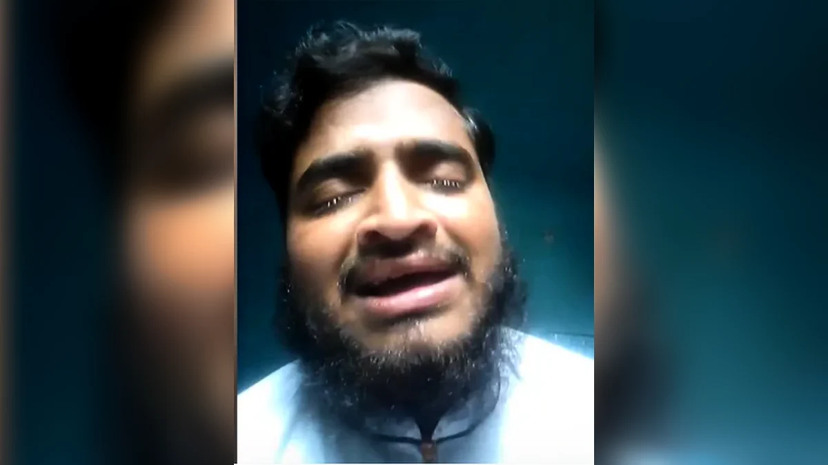 মাদরাসা ছাত্রীকে নিয়ে উধাও শিক্ষক