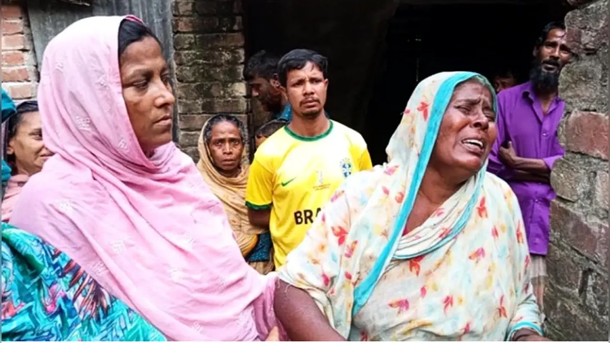 মান্দায় স্ত্রীকে ভিডিও কলে রেখে প্রাণ দিলেন প্রবাসী যুবক