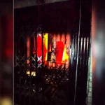 নবীগঞ্জে কথিত ডাকাতের বিরুদ্ধে ক্ষোভ, বসতঘরে অগ্নিসংযোগের অভিযোগ