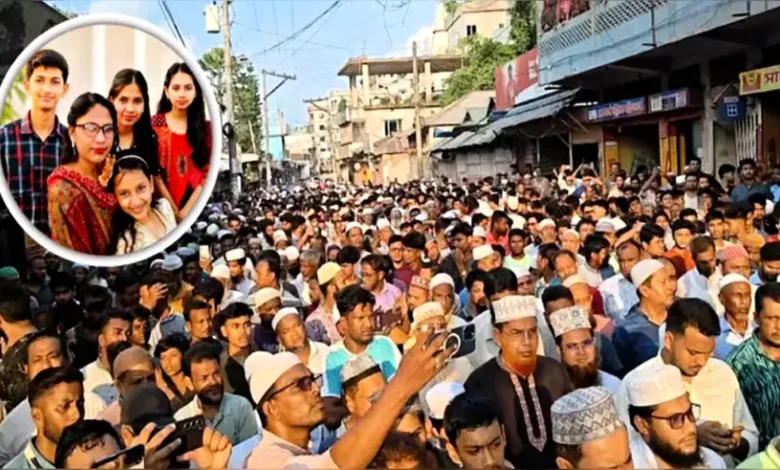 নিহত মা ও তিন মেয়ের জানাজায় মানুষের ঢল