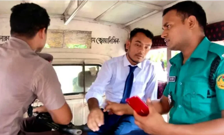রাজশাহী কলেজে পরীক্ষা দিতে গিয়ে ছাত্রলীগ নেতা গ্রেপ্তার