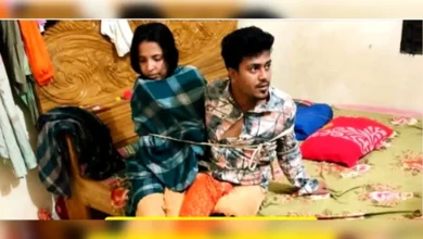 স্বামী দেশে না আসার কারণে-পরকীয়া প্রেমিককে ঘরে ঢুকালেন প্রবাসীর স্ত্রী!