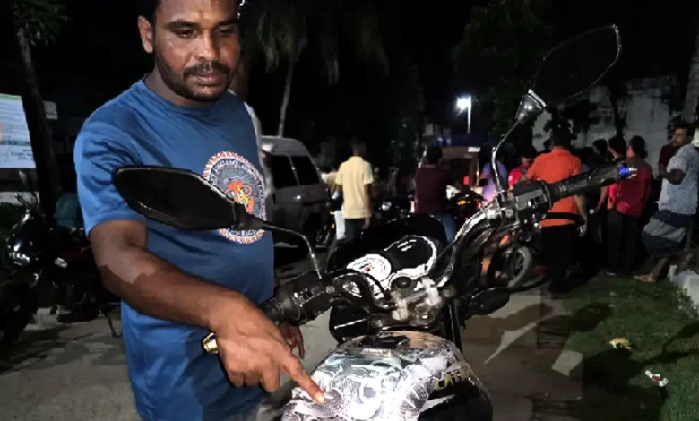 বিএনপির মিছিলে ছাত্রলীগের হামলা, আহত ১০