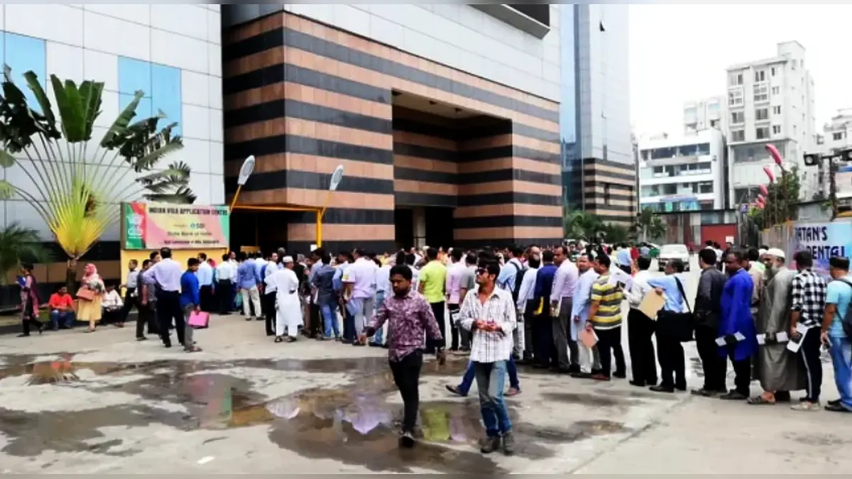 ভারতীয় ভিসা আবেদন জমার শুরু, প্রথম দিনেই দীর্ঘ লাইন