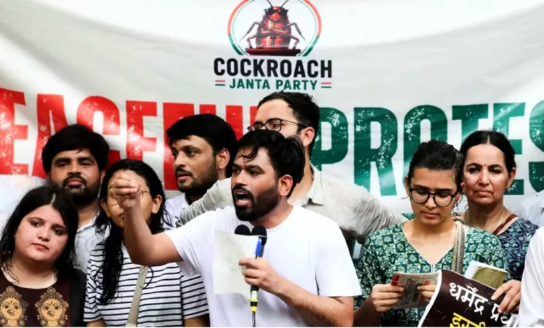শিক্ষামন্ত্রী পদত্যাগ না করা পর্যন্ত ককরোচ পার্টির আন্দোলন চলবে