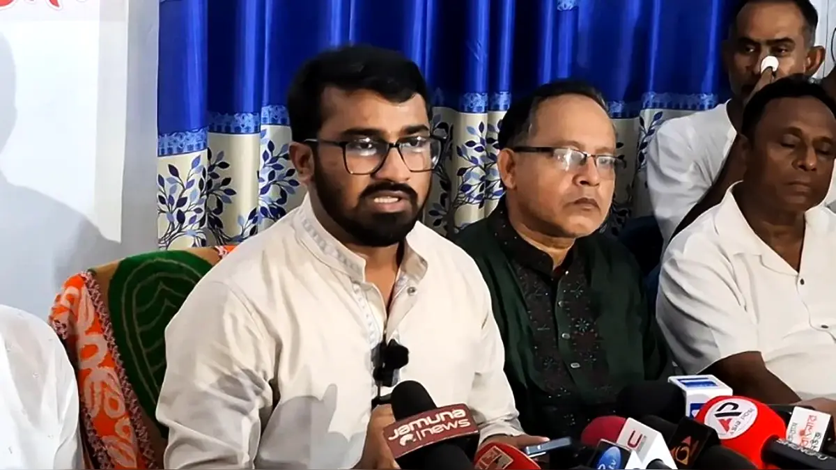 সীমান্তে বিজিবি এখন সাহস ফিরে পেয়েছে: রাশেদ খান