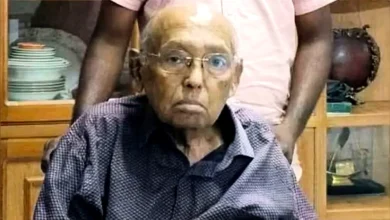 তোফায়েল আহমেদ মারা গেছেন