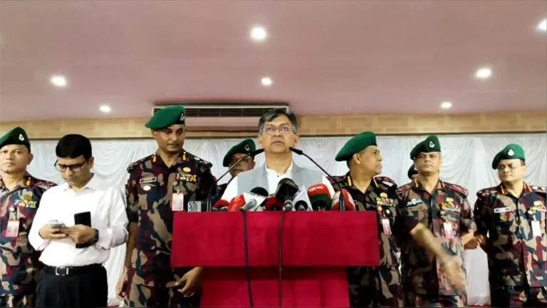 বিজিবির জনবল, অস্ত্র ও প্রযুক্তি বাড়াতে সরকারের একাধিক সিদ্ধান্ত