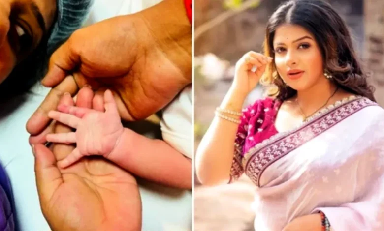 চতুর্থ বিয়ের ৪ মাসেই মা হলেন অভিনেত্রী!