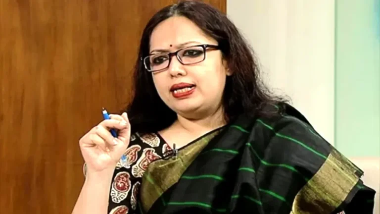 যাদের জনগণ ভোট দেয়নি, তাদের জেলা প্রশাসক বানিয়েছে বিএনপি: রুমিন ফারহানা