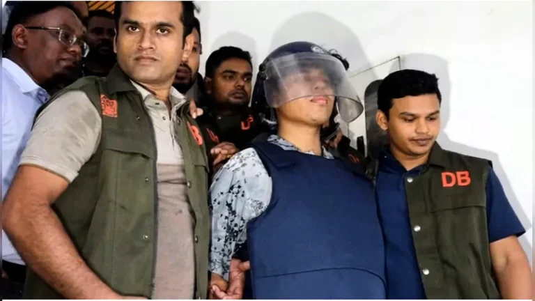 কড়া পুলিশি পাহাড়ায় আদালতে হাজির করা হলো শীর্ষ সন্ত্রাসী ডেভিড ইমনকে