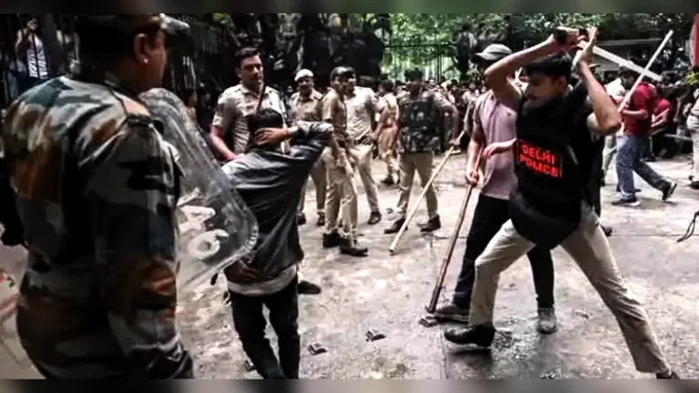 রণক্ষেত্র দিল্লি, বন্ধ ইন্টারনেট