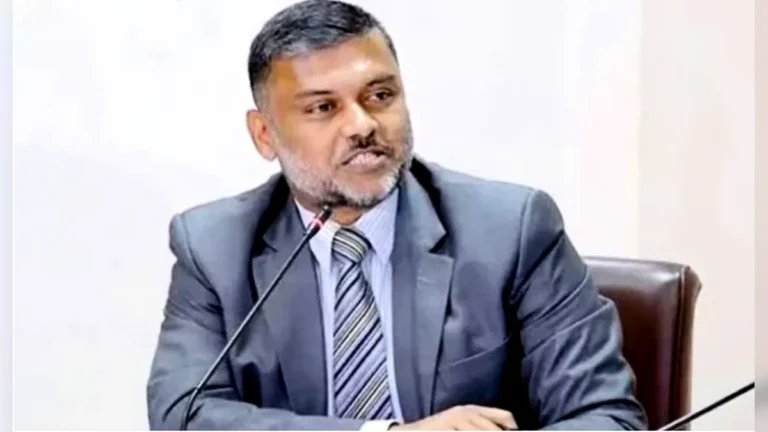 সাবেক রাষ্ট্রপতির ফৌজদারী অপরাধের বিচার সম্ভব, সংবিধানের ৫১ অনুচ্ছেদে কোন বাধা নেই: শিশির মনির