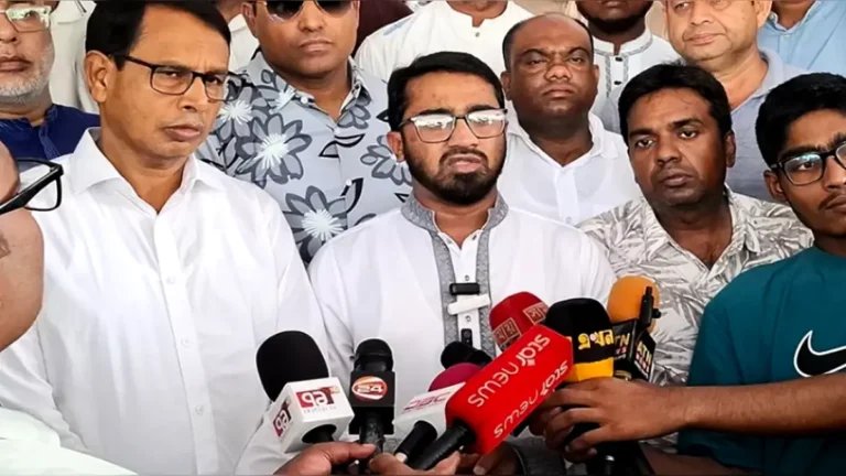 শেখ হাসিনা পালিয়ে যাওয়ার পরেই আওয়ামী লীগের রাজনীতি শেষ হয়ে গেছে: রাশেদ খাঁন