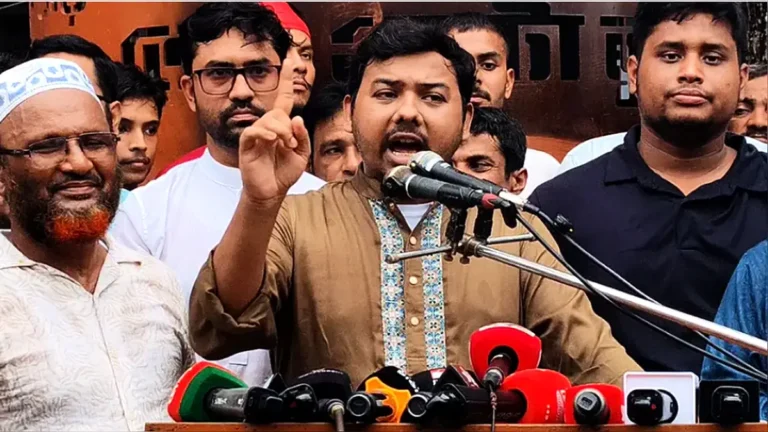 শেখ হাসিনার লাশ বাংলাদেশে জানাজা পাবে না : সারোয়ার তুষার