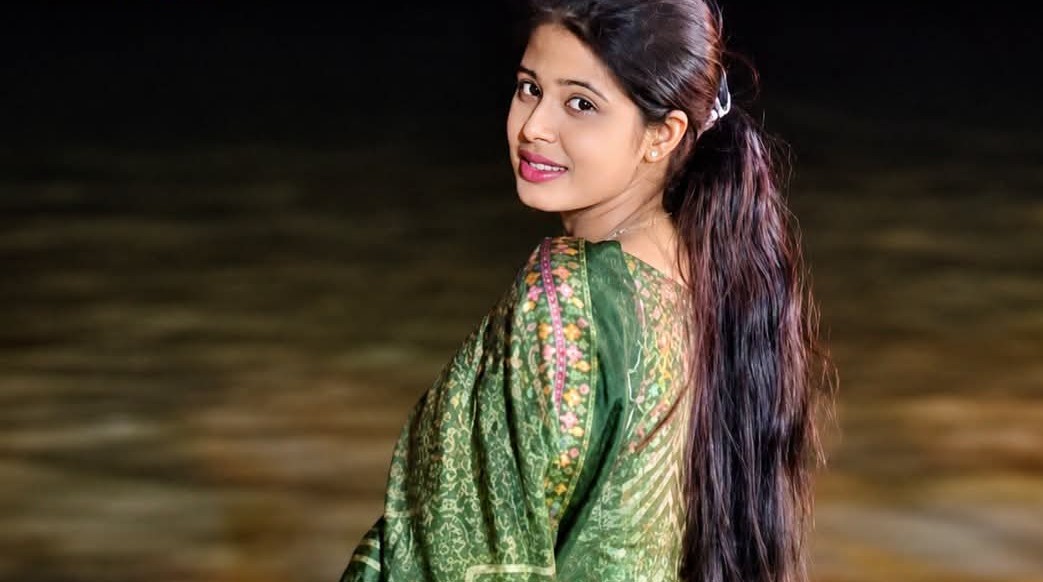 পায়রা নদীতে গোসল করতে নেমে স্কুলছাত্রী নিখোঁজ