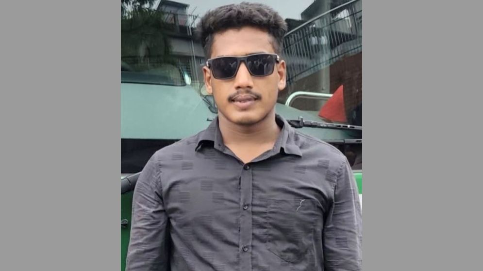 ইয়াবা সেবনের ভিডিও ভাইরাল, ইউনিয়ন ছাত্রদলের সভাপতিকে অব্যাহতি