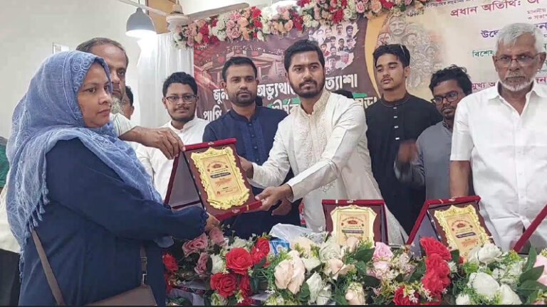 ‘প্রবাসী কার্ড’ এটিএম কার্ডের মতো ব্যবহার করা যাবে: প্রতিমন্ত্রী নুর