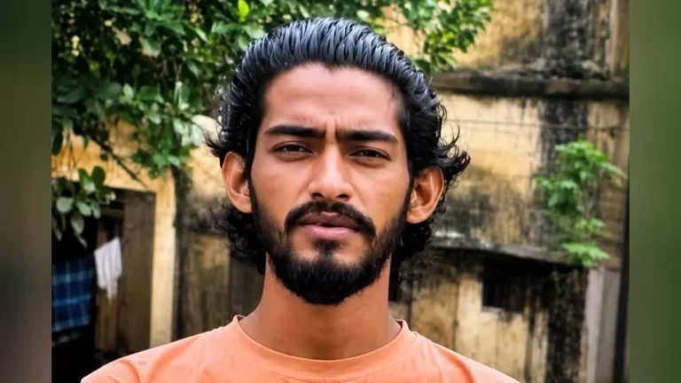 ছাত্রদল নেতার বিরুদ্ধে ছিনতাইয়ের অভিযোগ
