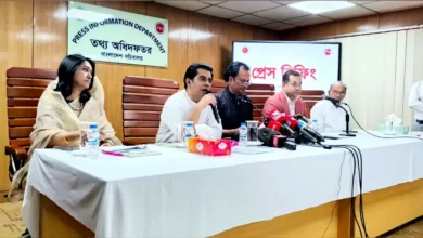 শেখ হাসিনার আত্মীয় প্রশ্নে আন্দালিভ পার্থ বললেন, ‘প্রফেশনাল ওয়েতে’ প্রশ্ন করবেন